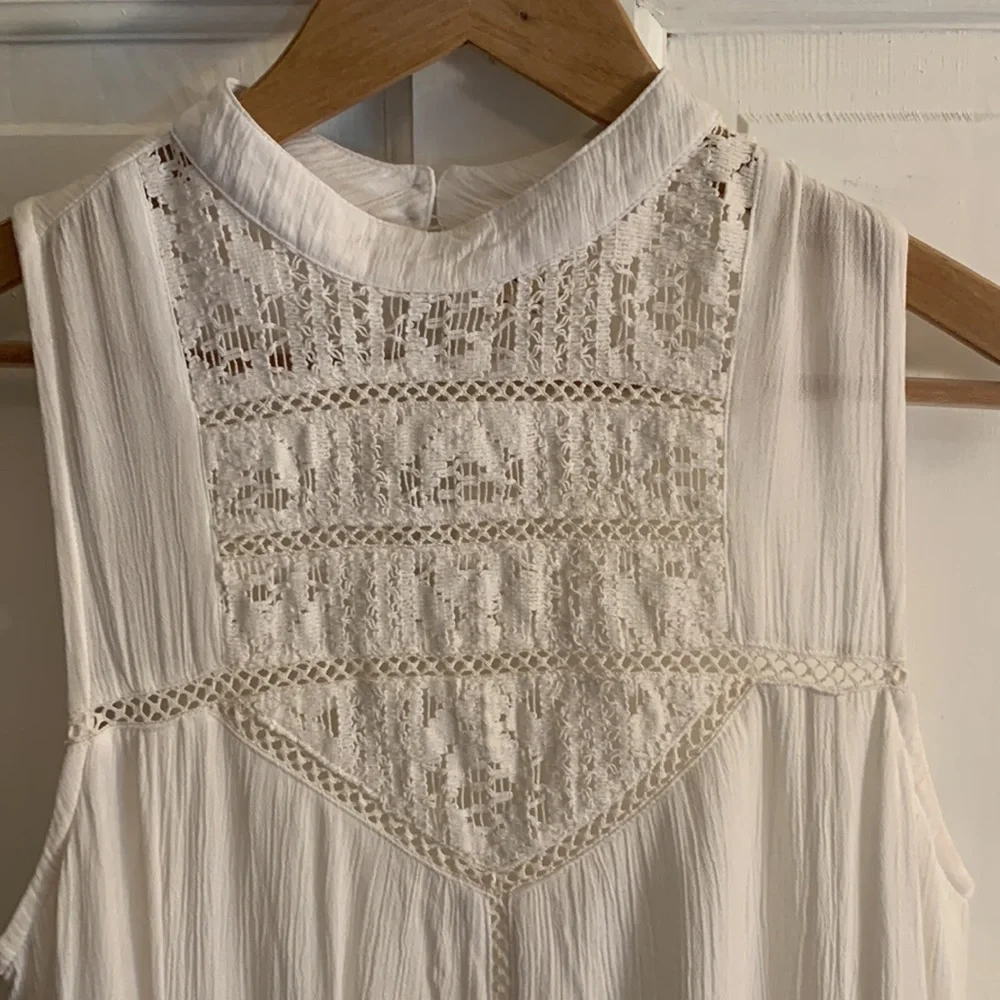 Flowy O’Neill dress - Picture 2 of 5